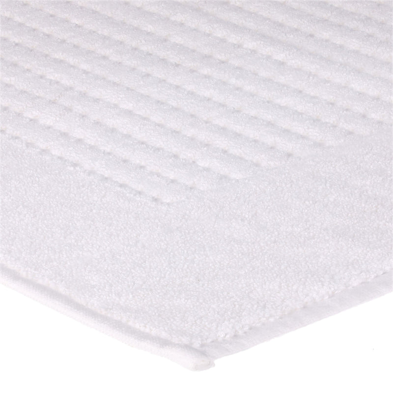 Set de Toallas para el baño, Linea SPA, color Blanco, Renta Vacacional